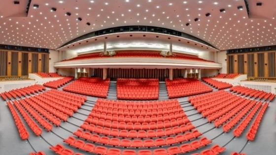 Une profonde rénovation pour rendre multifonctionnelle la grande salle du Kursaal Oostende